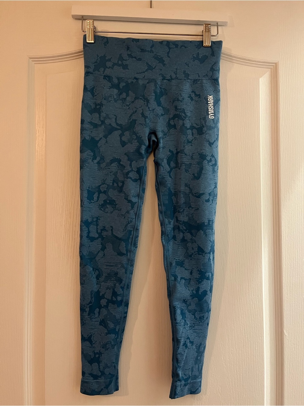 Gymshark Women’s Blue Camo High-Rise Leggings